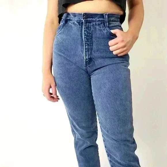 Vintage Rio High Waist Tapered Leg Mom Jeans - Picture 2 of 9